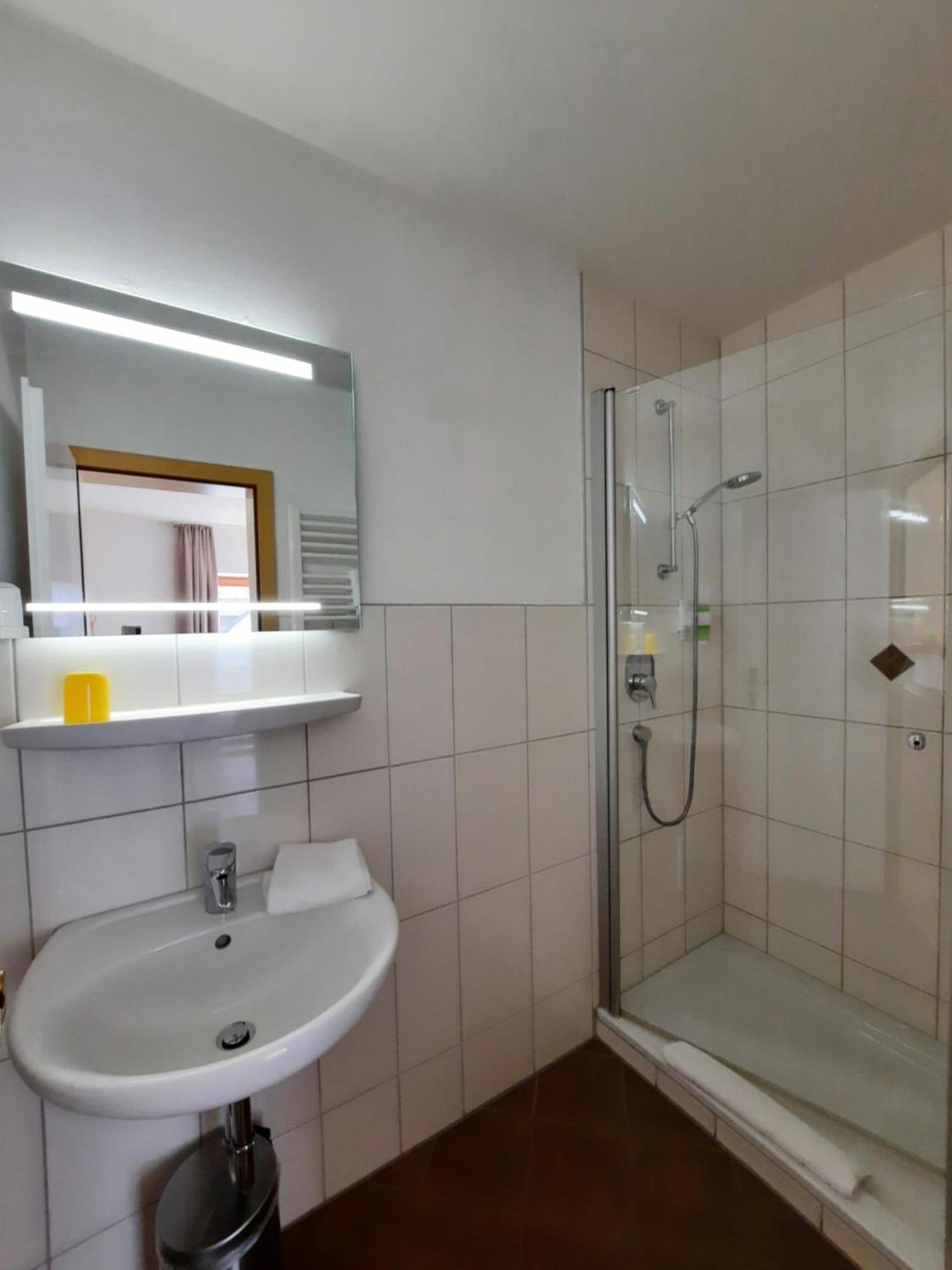 Pension Alter Wirt Энкеринг Экстерьер фото